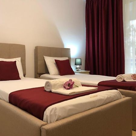 Academy Hotel Venus Εξωτερικό φωτογραφία